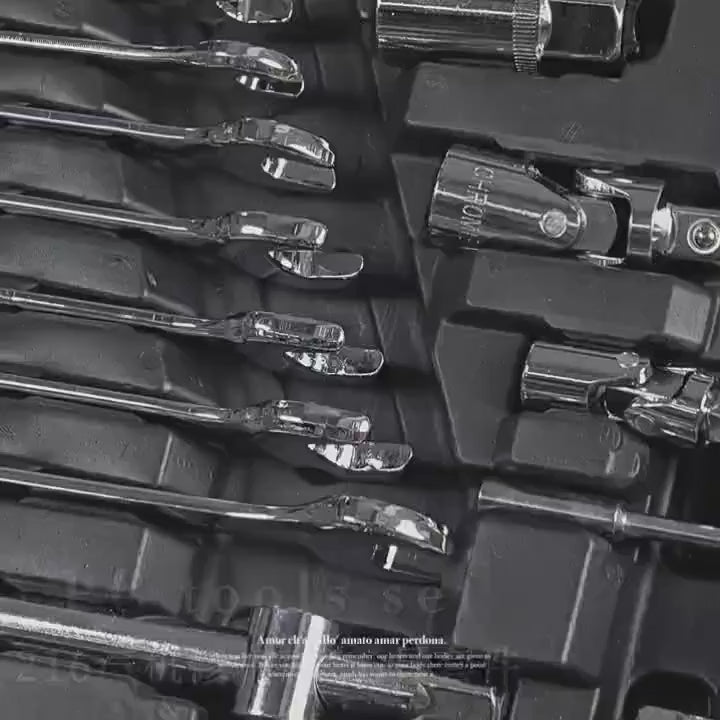 216 Piece set with ratchets, sockets, spanners, bits and more